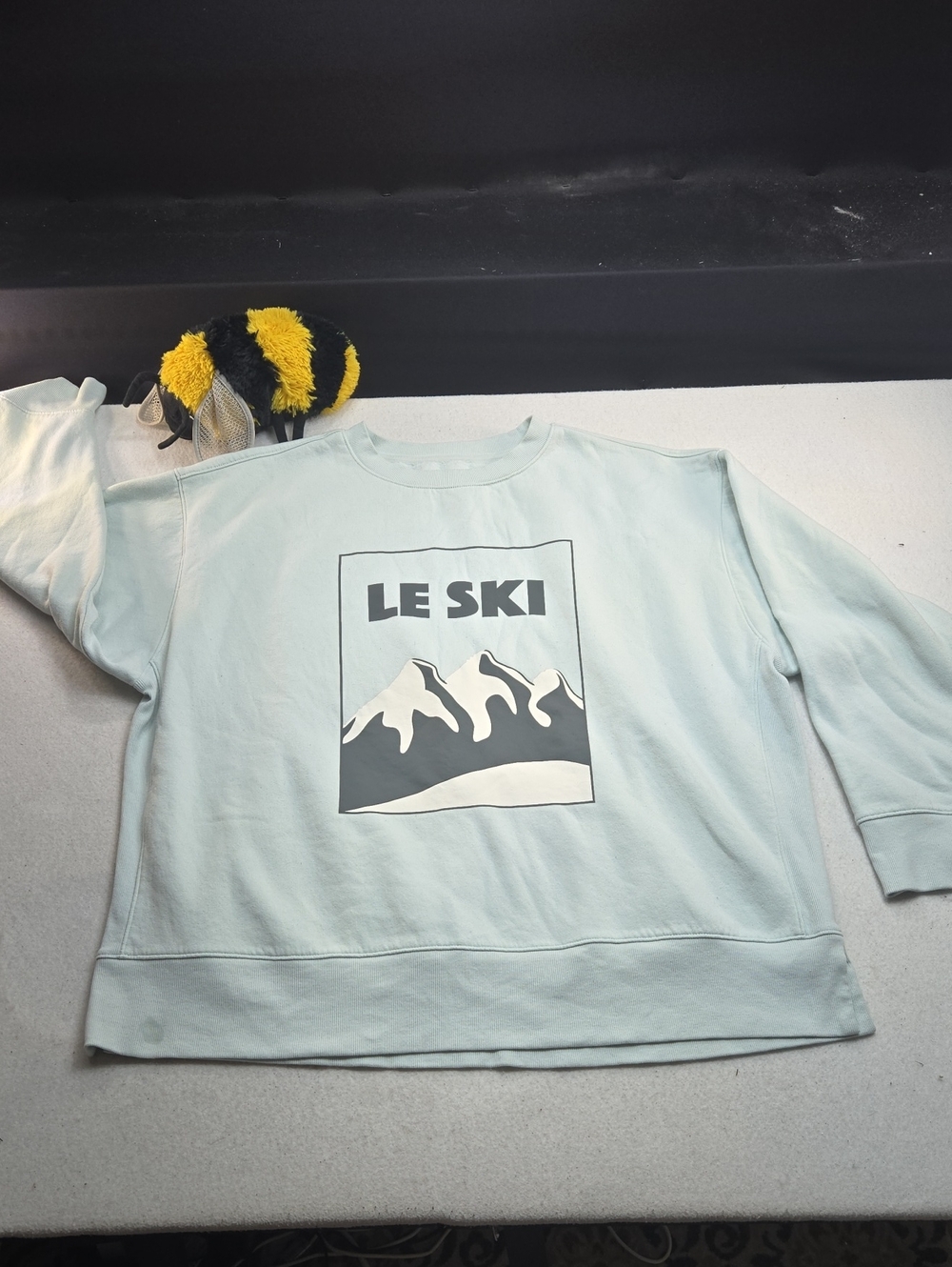 Xersion Women's Oversized Super Soft Fleece Graphic Crewneck Sweatshirt